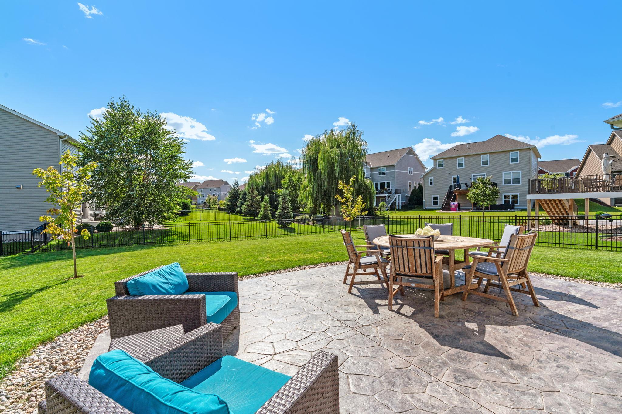 4089 Vista View Drive Chaska, MN 55318 - Photo 14 of 86