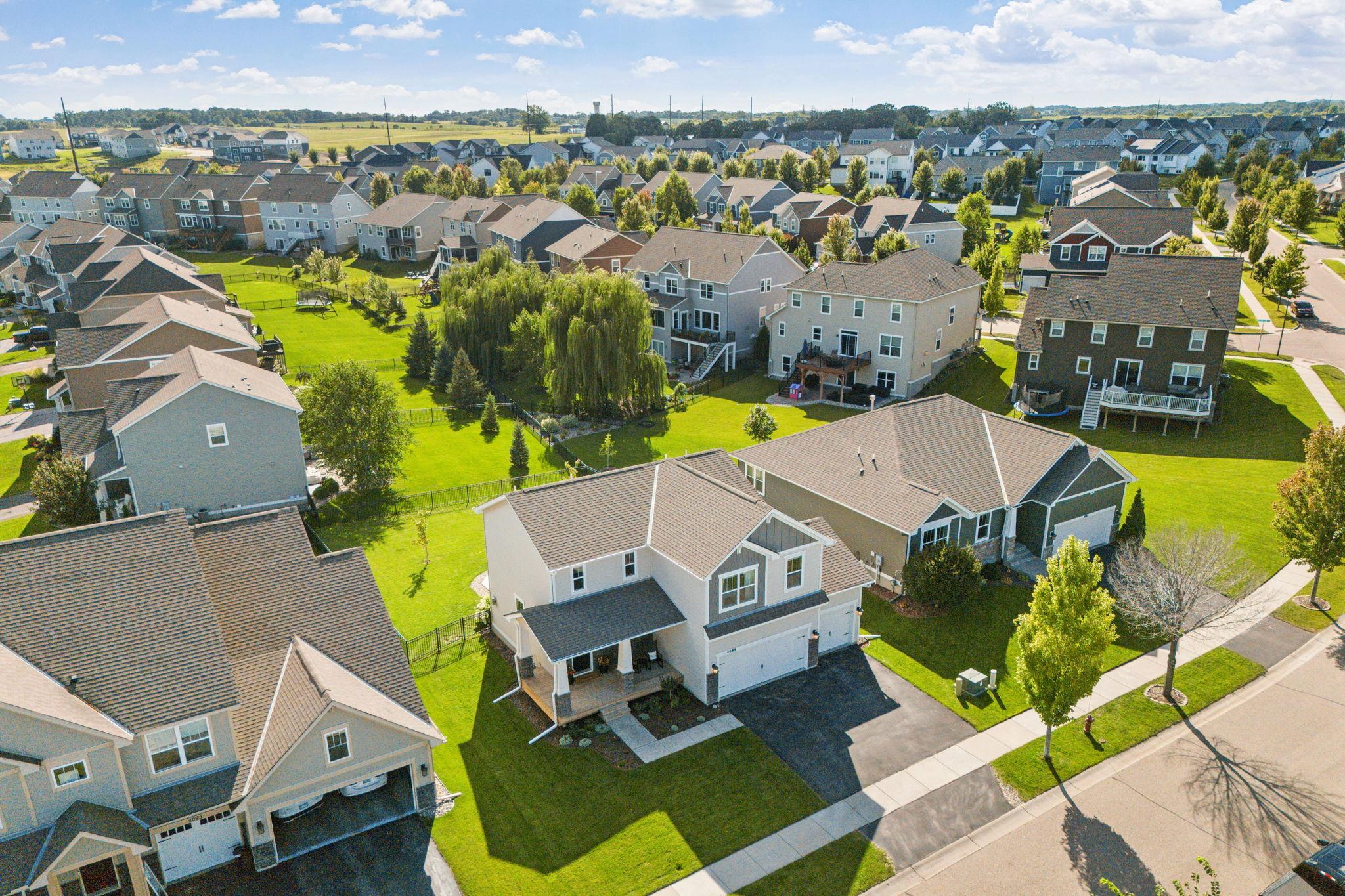 4089 Vista View Drive Chaska, MN 55318 - Photo 18 of 86