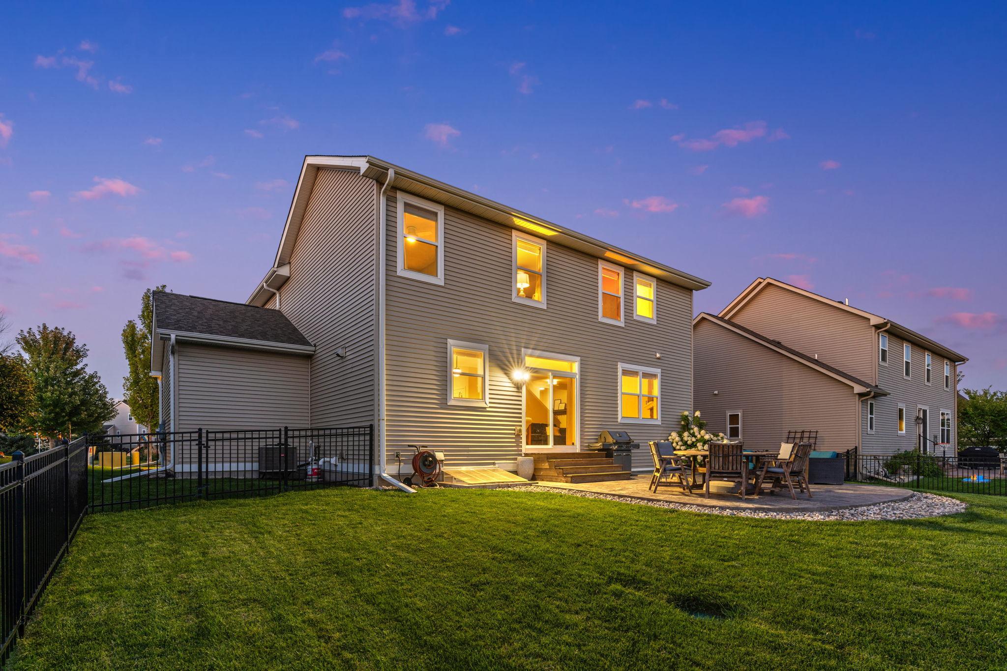 4089 Vista View Drive Chaska, MN 55318 - Photo 4 of 86