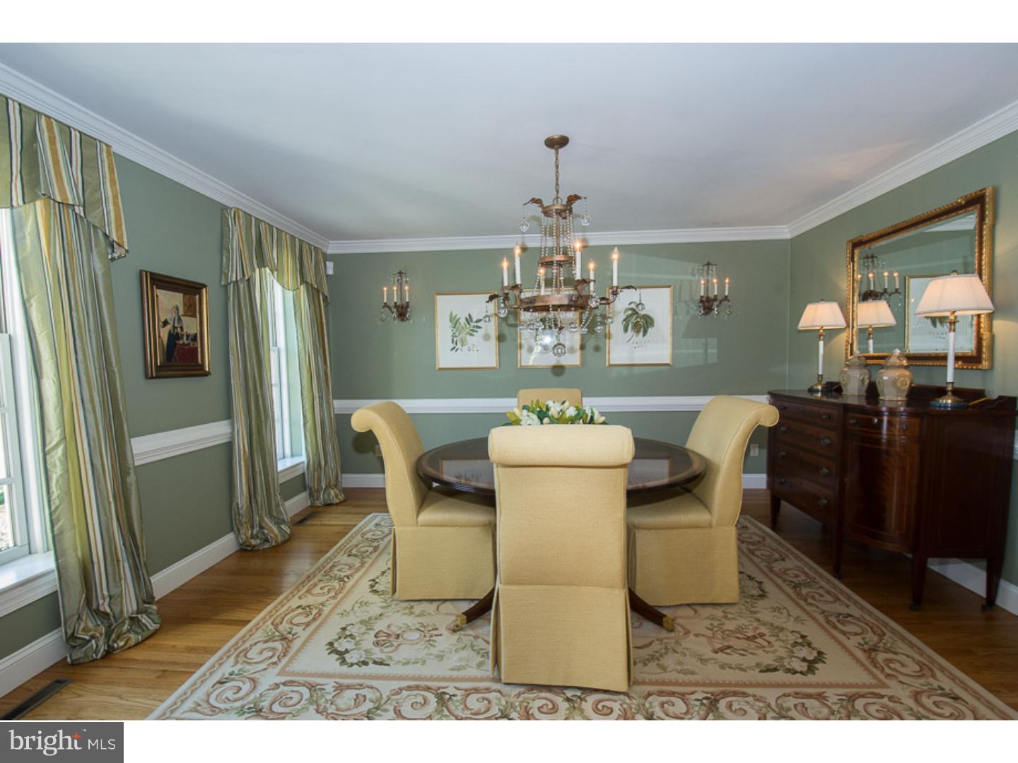 210 Ravenscliff Road Wayne, PA 19087 - Photo 4 of 24
