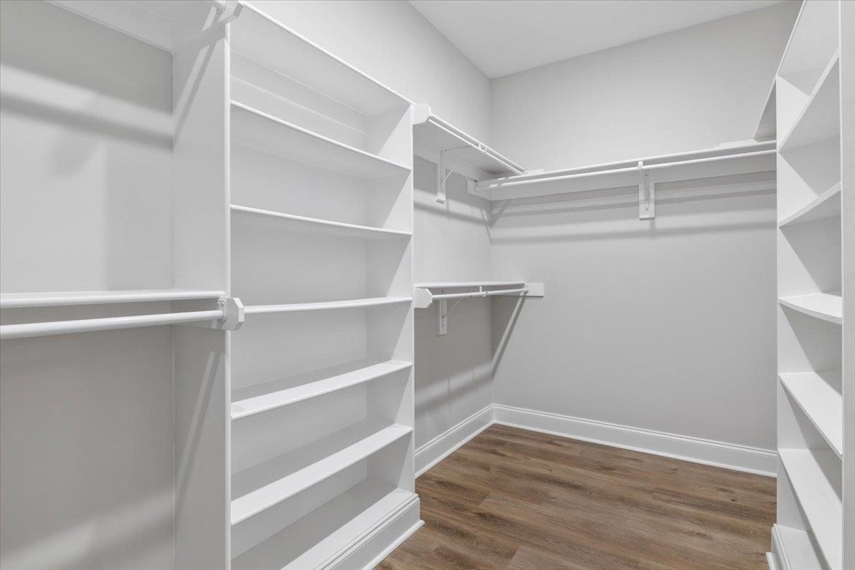 80 Fairview Trail Byhalia, MS 38611 - Photo 12 of 25 a view of an empty walk in closet