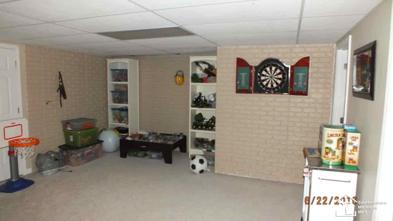 1823 West Sterns Road Temperance, MI 48182 - Photo 11 of 16 Recreation room