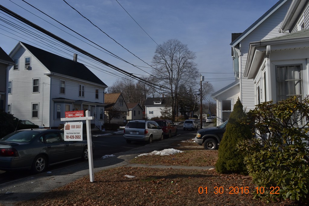 21 Chestnut Street Woburn, MA 01801 - Photo 2 of 2