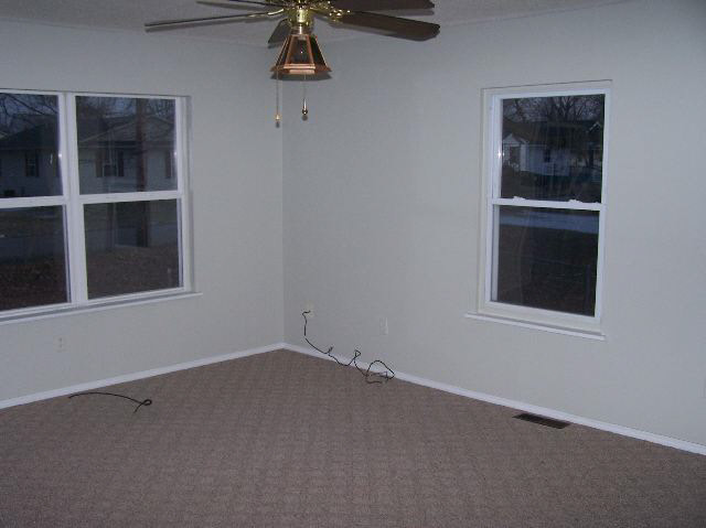 503 Northwest 3rd Street Washington, IN 47501 - Photo 3 of 6 Gallery Image 3