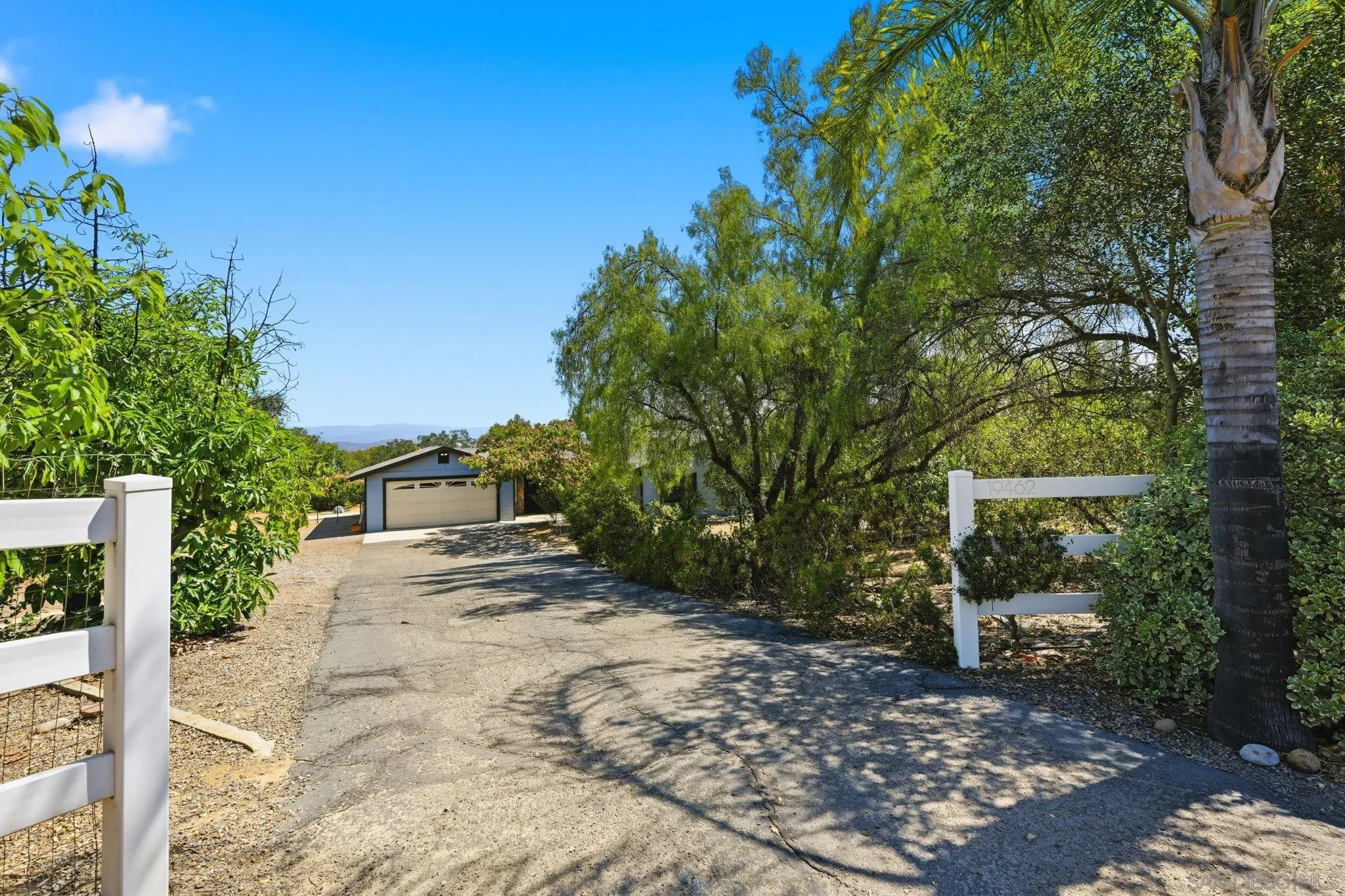 19462 Split Rock Road Ramona, CA 92065 - Photo 4 of 53