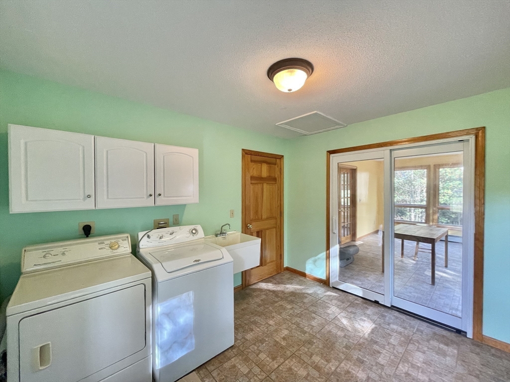 22 Hollow Road Brimfield, MA 01010 - Photo 31 of 36 Gallery Image 31