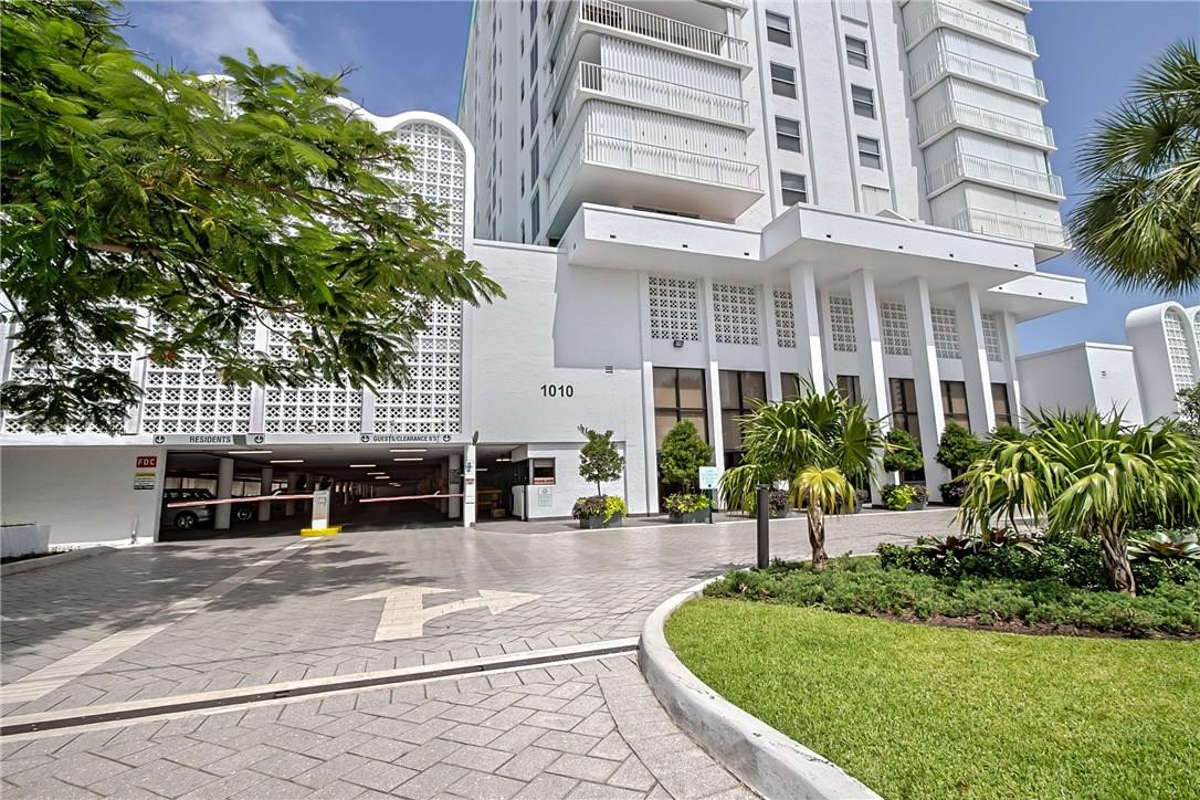 1010 South Ocean Boulevard, Unit LPH7 Pompano Beach, FL 33062 - Photo 49 of 81 Building Front