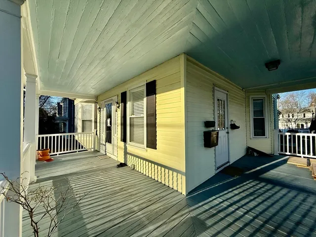 $2,800 | 17 Maple Street, Unit 2, Braintree, MA 02184