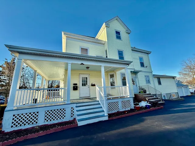 $2,800 | 17 Maple Street, Unit 2, Braintree, MA 02184