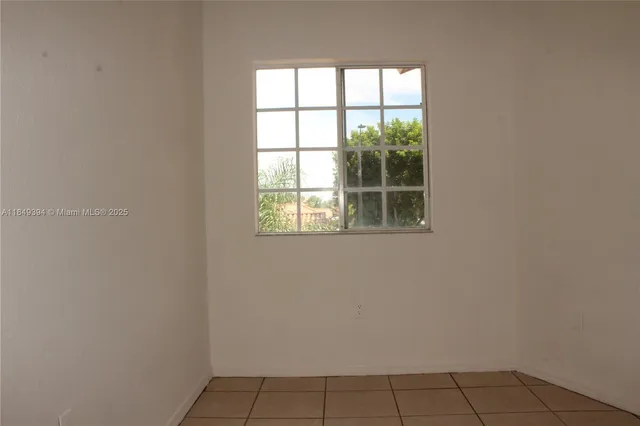 $2,400 | 10937 Southwest 181st Terrace, Miami, FL 33157