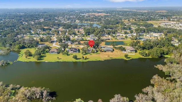 $834,900 | 827 John Cressler Drive, Seffner, FL 33584