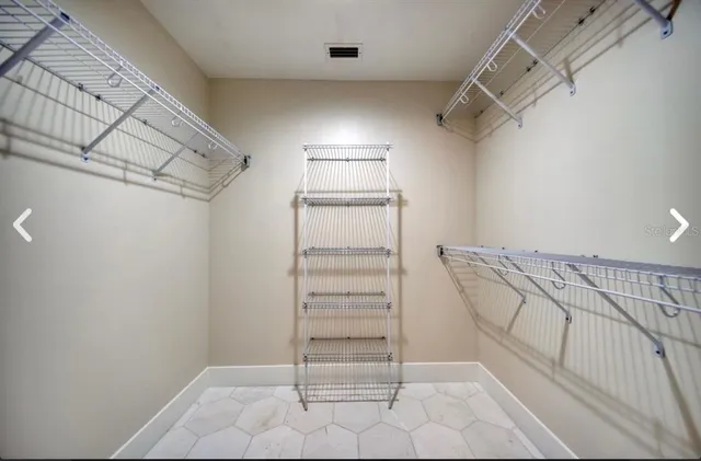 $2,500 | 3866 Sterling Road, Venice, FL 34293