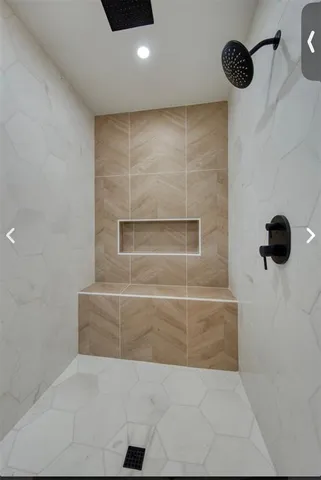 $2,500 | 3866 Sterling Road, Venice, FL 34293