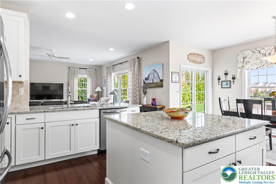 6800 Gwenmawr Road Bethlehem, PA 18017 - Photo 23 of 62