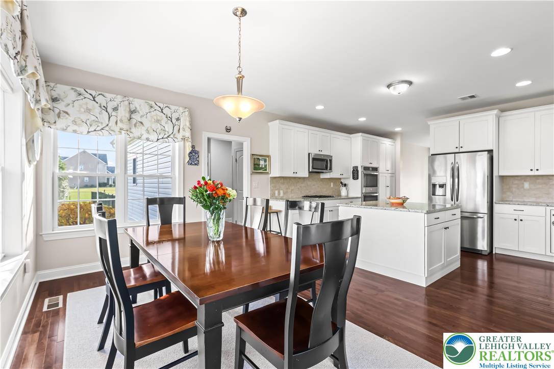 6800 Gwenmawr Road Bethlehem, PA 18017 - Photo 24 of 62