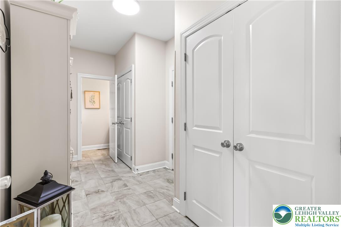 6800 Gwenmawr Road Bethlehem, PA 18017 - Photo 25 of 62