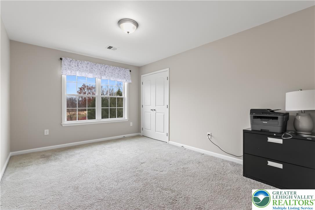 6800 Gwenmawr Road Bethlehem, PA 18017 - Photo 44 of 62