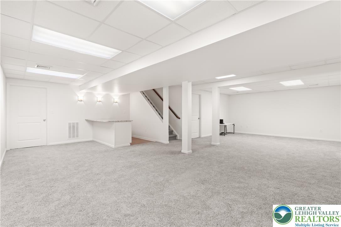 6800 Gwenmawr Road Bethlehem, PA 18017 - Photo 45 of 62