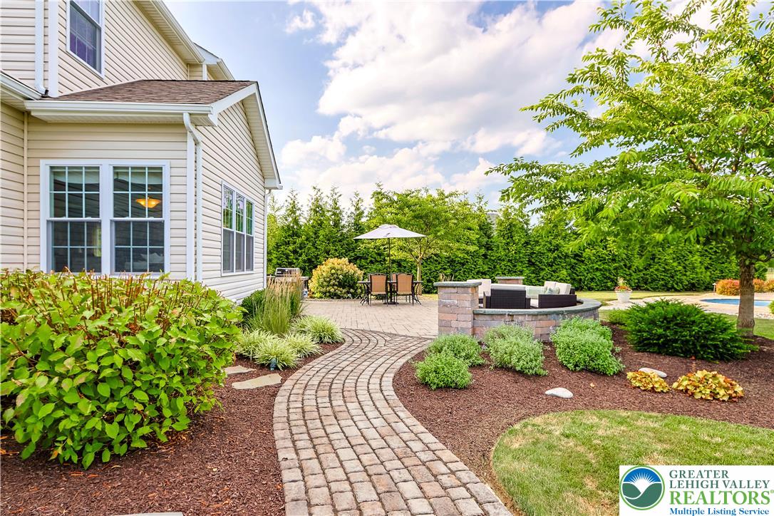 6800 Gwenmawr Road Bethlehem, PA 18017 - Photo 49 of 76