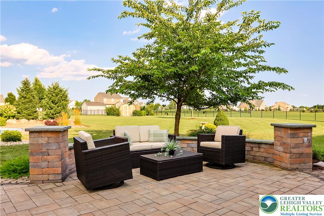 6800 Gwenmawr Road Bethlehem, PA 18017 - Photo 53 of 76