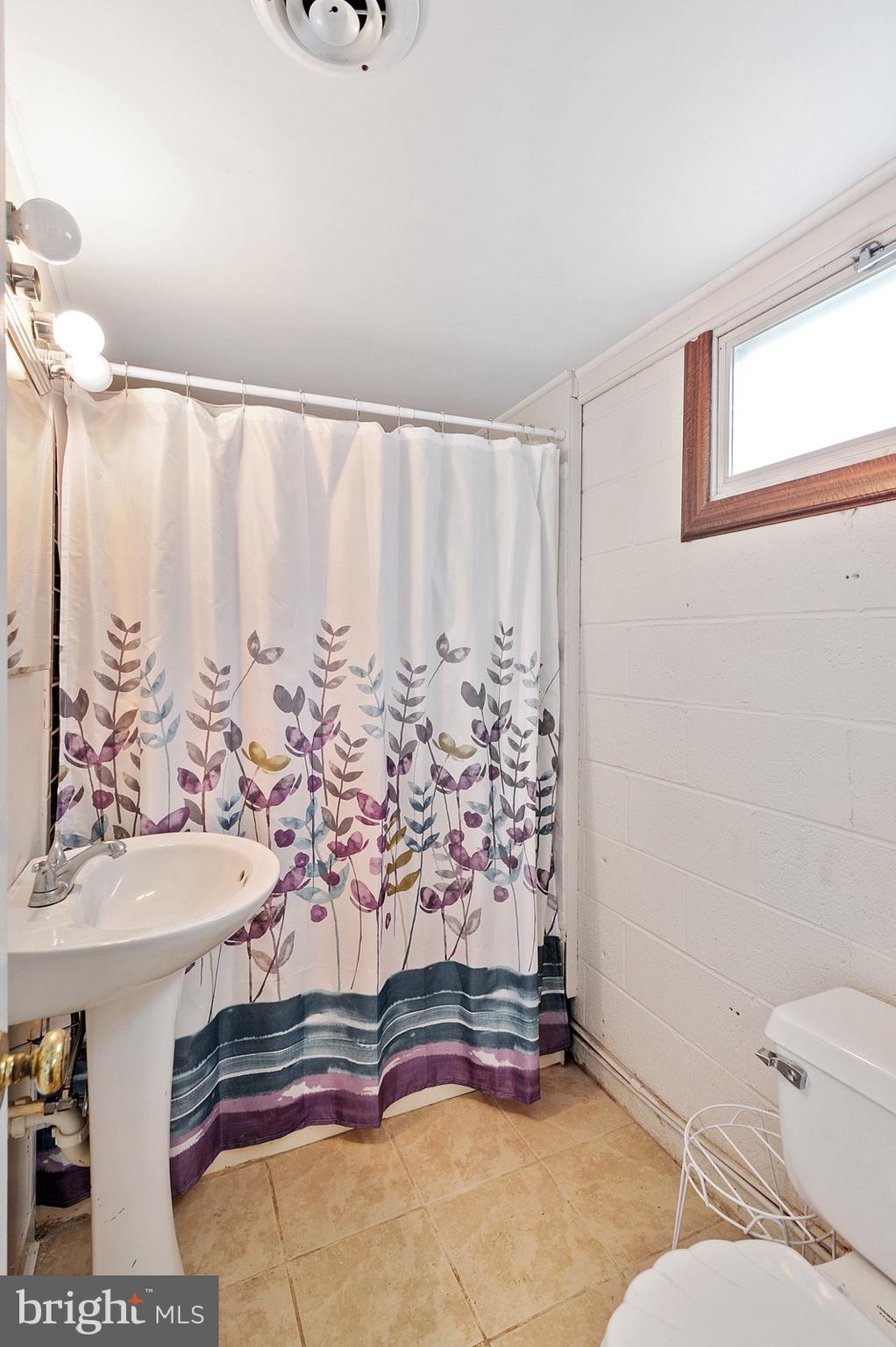 1503 John Clark Road Dover, DE 19904 - Photo 21 of 23 Full Basement Bathroom