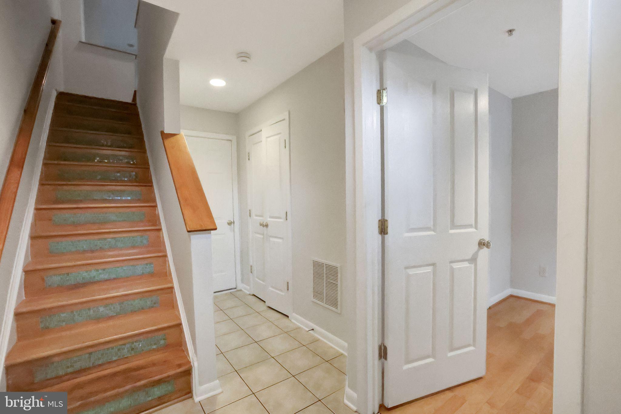 2133 12th Place Northwest Washington, DC 20009 - Photo 18 of 28 Main Level Entry