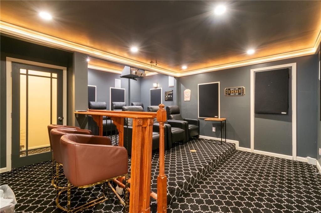 3173 Abbey Place Southwest Atlanta, GA 30331 - Photo 42 of 56 a living room with furniture