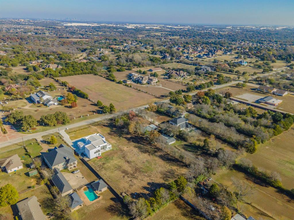 1124 West Pleasant Run Road DeSoto, TX 75115 - Photo 3 of 11 Gallery Image 3