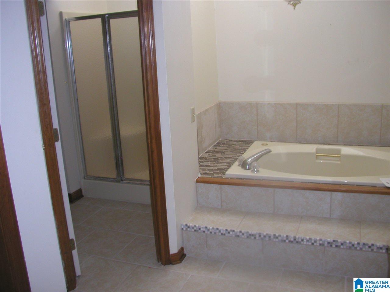1226 Woodmont Road Anniston, AL 36207 - Photo 10 of 13