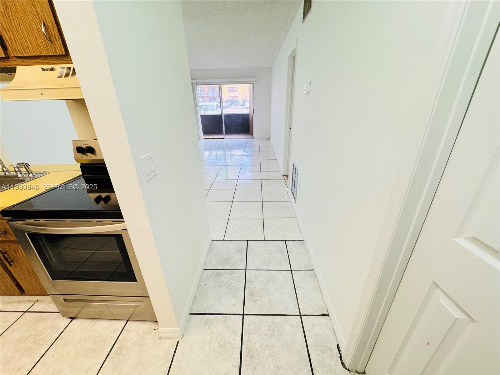 2800 Northwest 56th Avenue, Unit D102 Lauderhill, FL 33313 - Photo 10 of 25