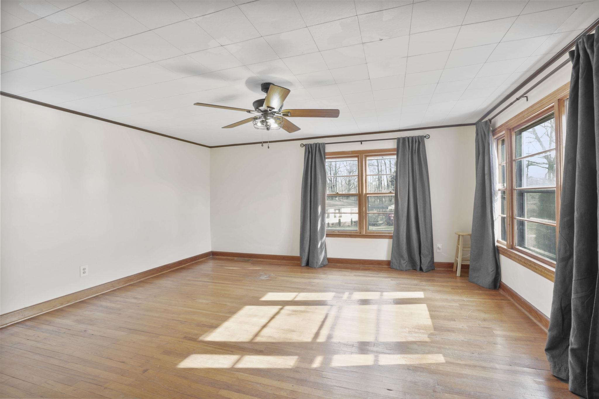 303 State Rd S-11-145 Chesnee, SC 29323 - Photo 9 of 43