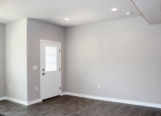 4924 Raleigh Lane Iowa City, IA 52245 - Photo 4 of 22 Gallery Image 4