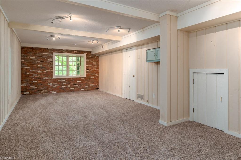 4572 Peeples Road Oak Ridge, NC 27310 - Photo 22 of 29