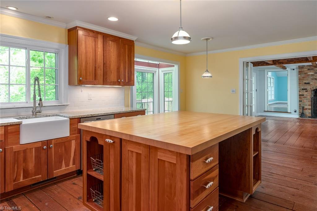 4572 Peeples Road Oak Ridge, NC 27310 - Photo 5 of 29