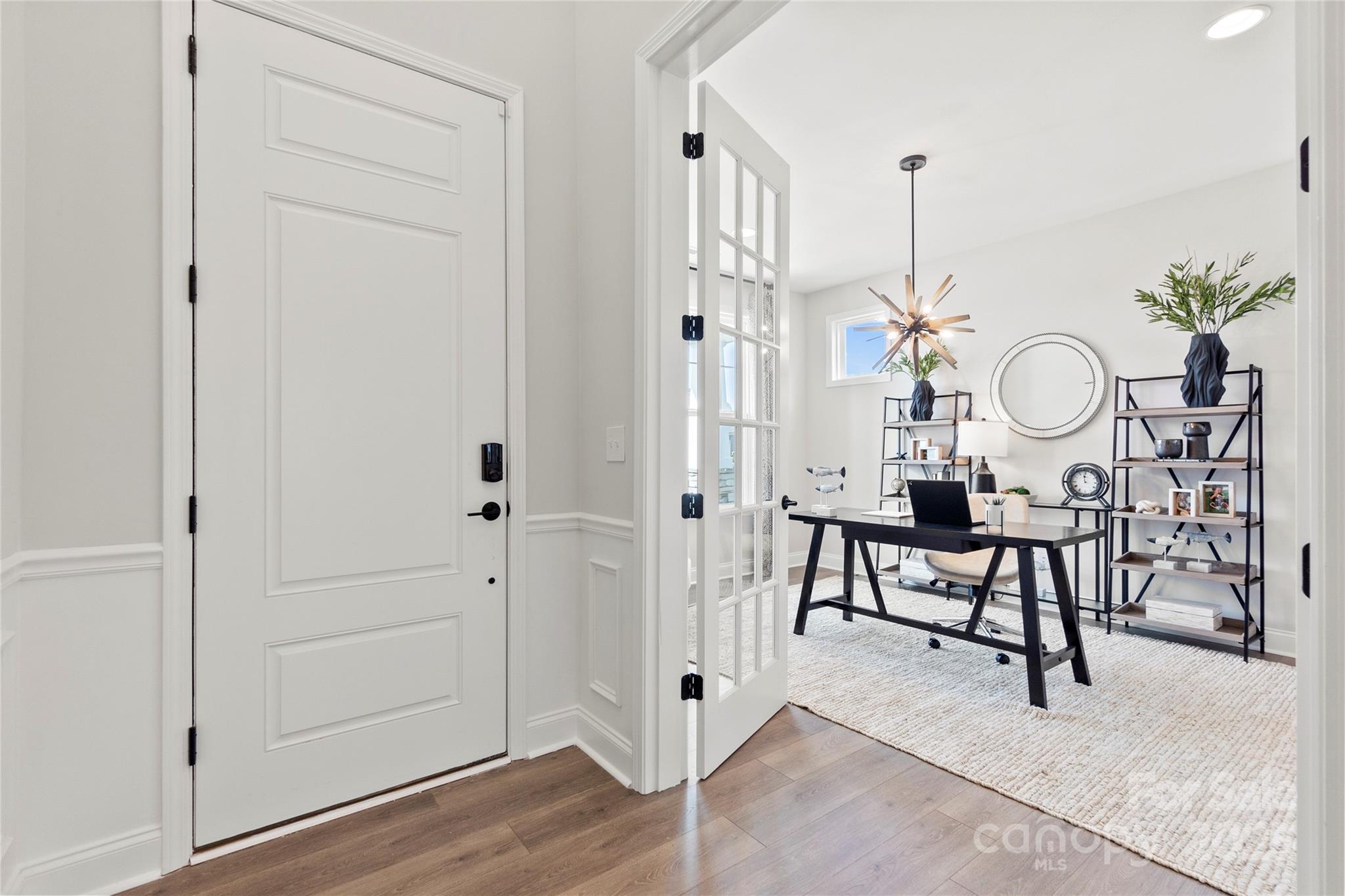 5009 Duval Circle Tega Cay, SC 29708 - Photo 6 of 40 Gallery Image 6