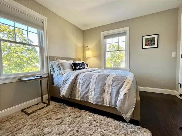 $4,000 | 24 Stockholm Street, Newport, RI 02840