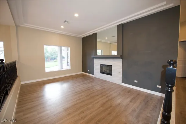 $1,049,000 | 2111 Loro Court, Las Vegas, NV 89117