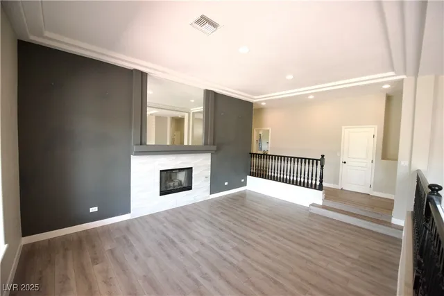 $1,049,000 | 2111 Loro Court, Las Vegas, NV 89117