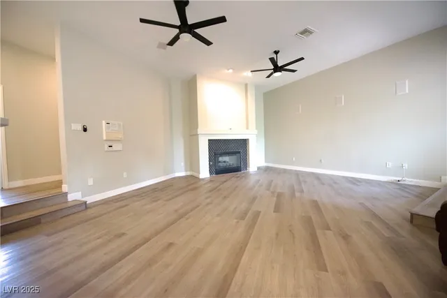 $1,049,000 | 2111 Loro Court, Las Vegas, NV 89117