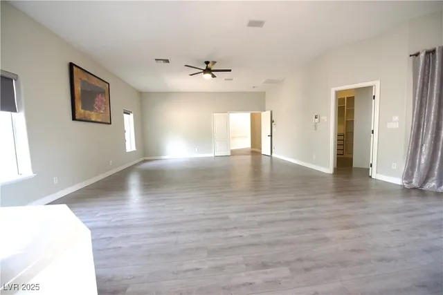 $1,049,000 | 2111 Loro Court, Las Vegas, NV 89117