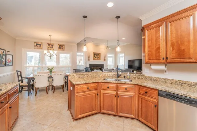 $539,900 | 521 Oak Creek Drive, North Augusta, SC 29860