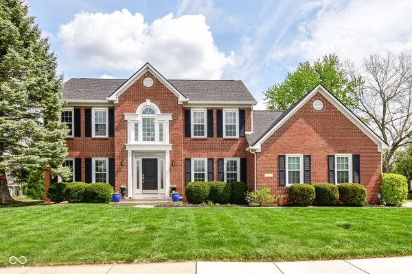 $525,000 | 9279 Oak Knoll Lane, Fishers, IN 46037