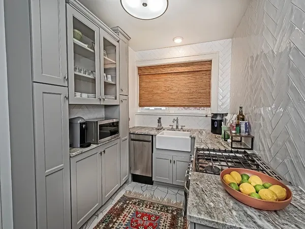 $199,900 | 101 Lawncroft Avenue, Unit A2, Pittsburgh, PA 15228