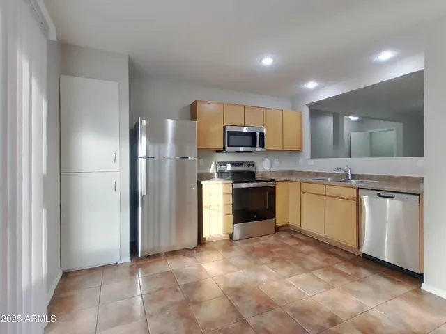 $1,729 | 11519 West Windrose Drive, El Mirage, AZ 85335