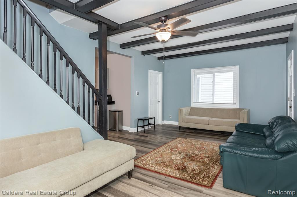 22 Stapleton Street Mount Clemens, MI 48043 - Photo 5 of 28