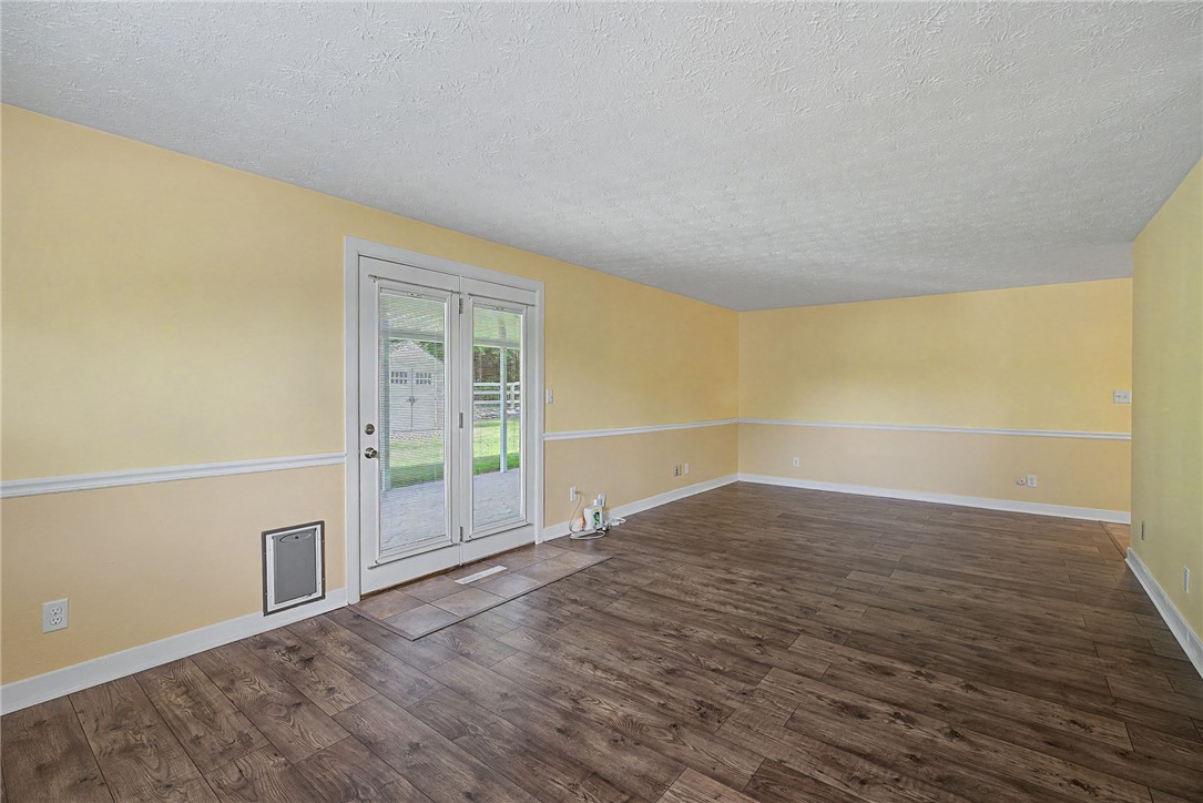 185 Broadripple Road Centerville, OH 45458 - Photo 10 of 43