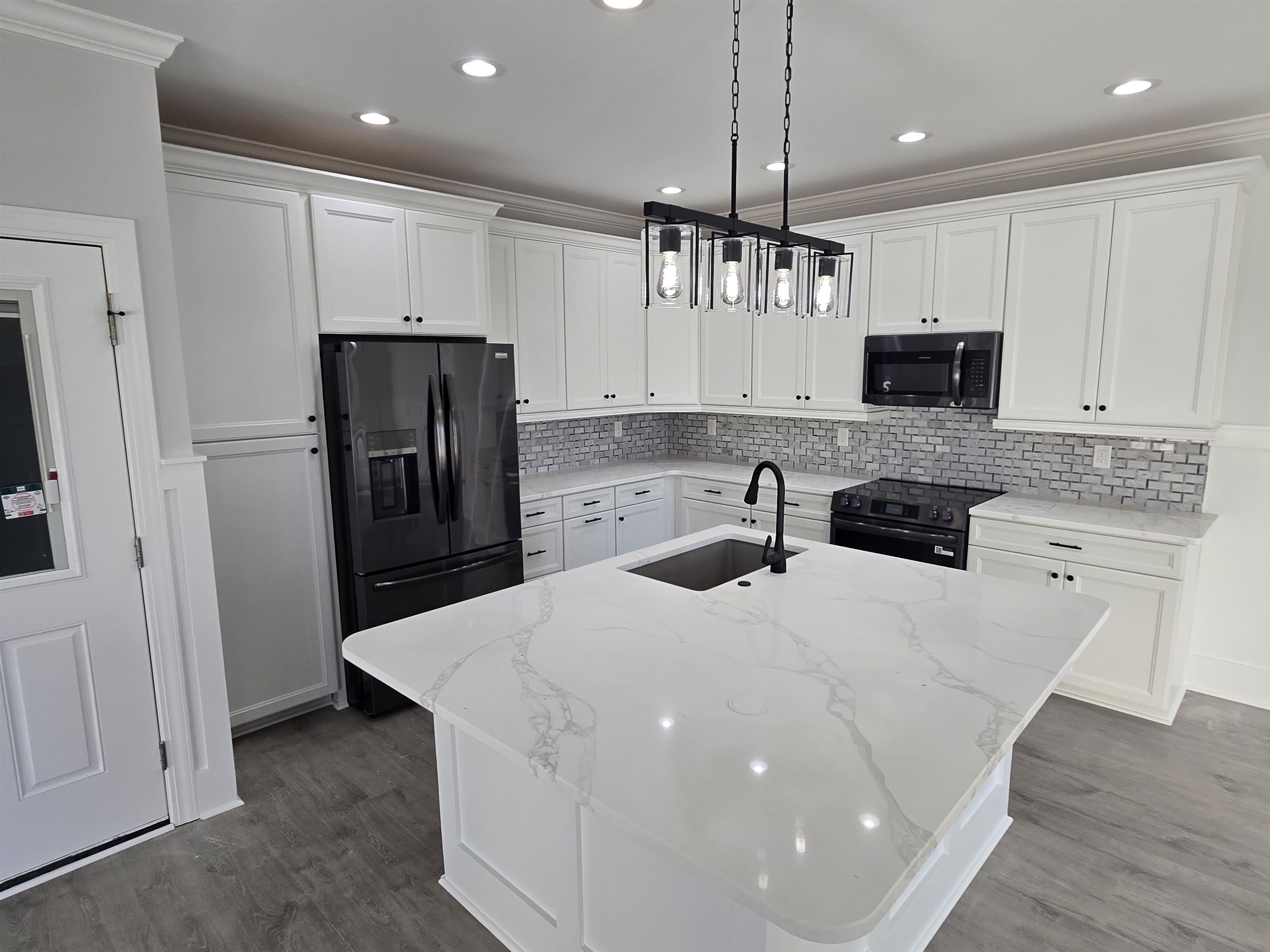1007 Perrin Drive North Myrtle Beach, SC 29582 - Photo 2 of 21