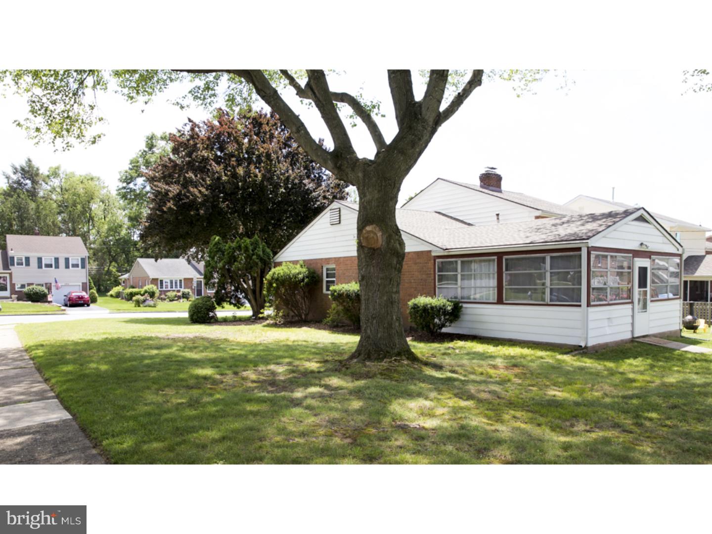 349 Parham Road Springfield, PA 19064 - Photo 4 of 25 Side Yard
