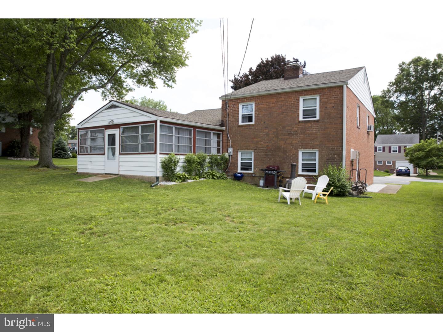 349 Parham Road Springfield, PA 19064 - Photo 5 of 25 Back Yard