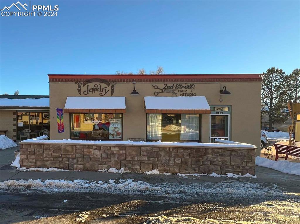 3815 Sierra Vista Road Monument, CO 80132 - Photo 43 of 44 a view of a building